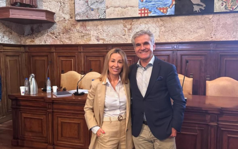 Aprobación Doctora Cotrina